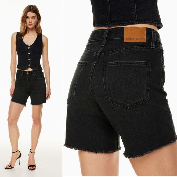 Aritzia Denim Forum The Yoko Hi-rise Mid-thigh Denim Short Size 24 - Black - Picture 1 of 12
